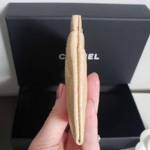 Chanel Beige Clair Classic Cardholder - Picture 12 of 14